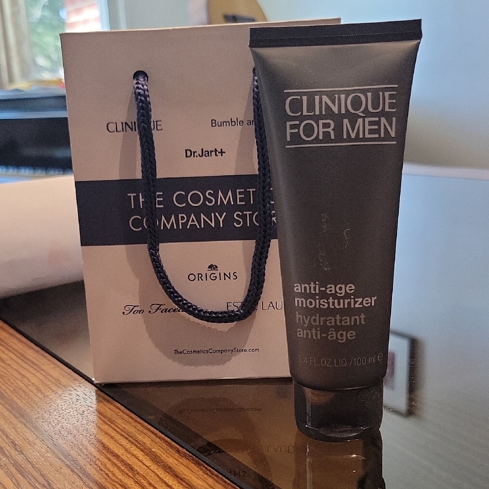 Clinique For Men Anti-Age Moisturizer - Gray
